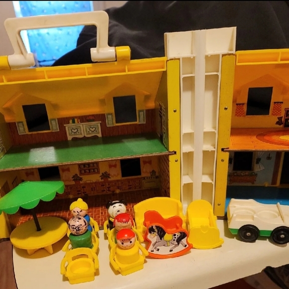 Fisher-Price house - Picture 3 of 6